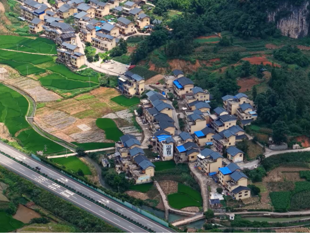 “绿色智驾+交旅融合”奏响广西旅游发展新乐章 “绿色智驾+交旅融合”奏响广西旅游发展新乐章